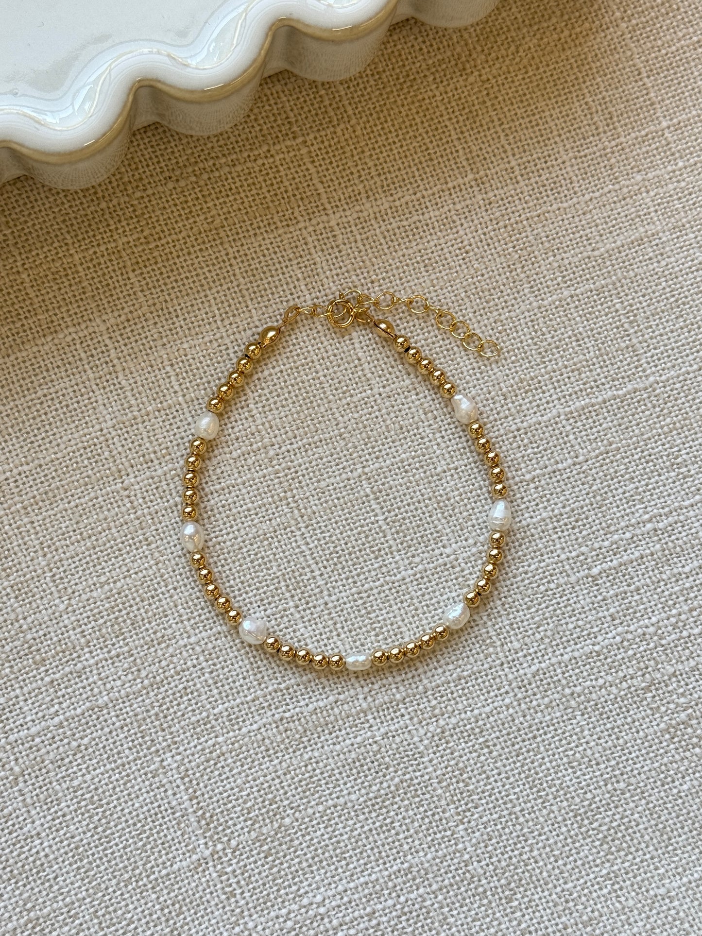 Amira pearl gold beaded bracelet