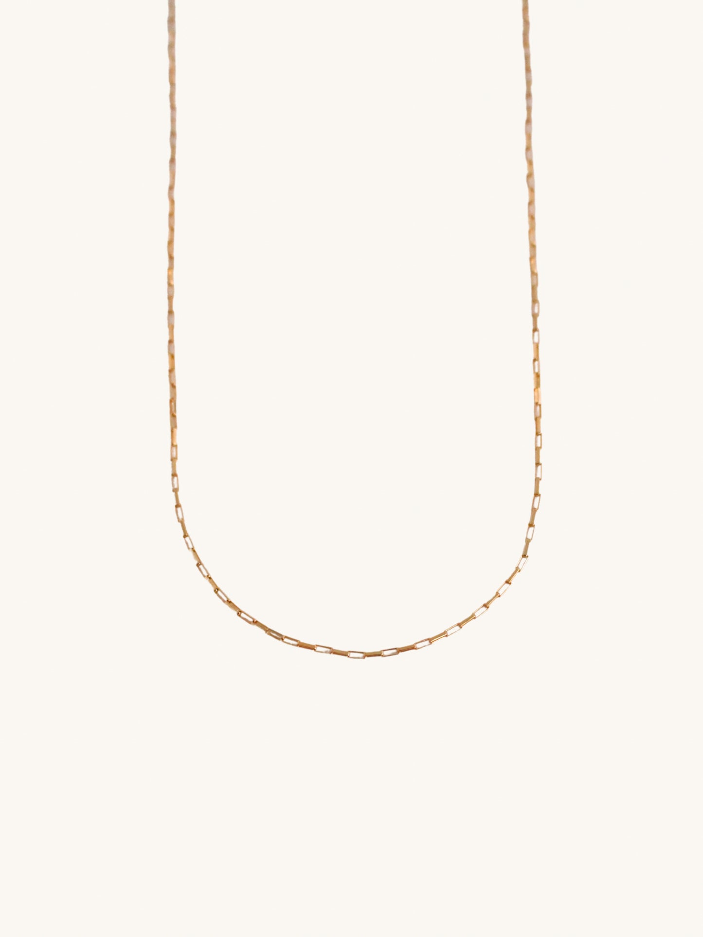 Lara box chain necklace
