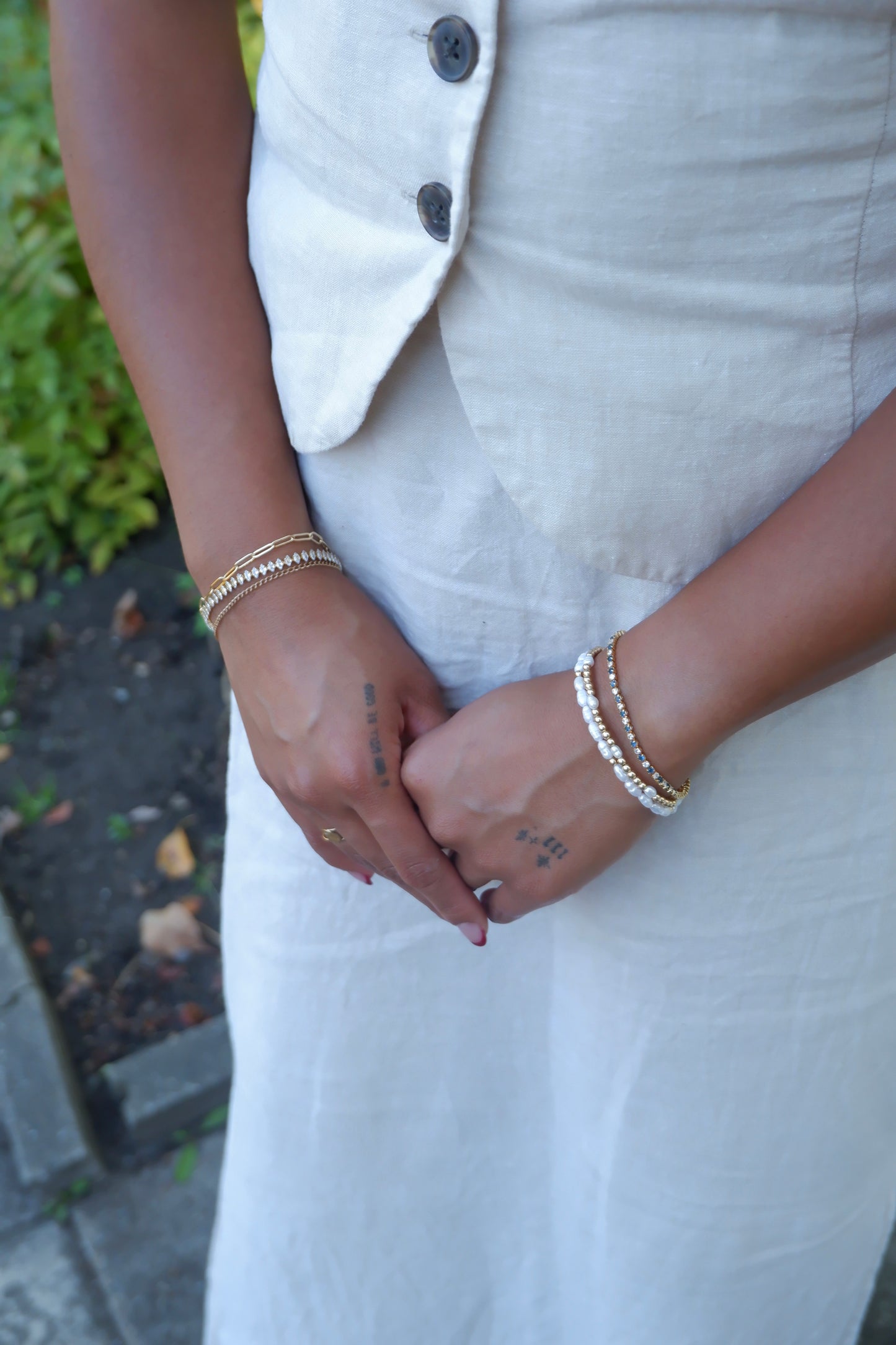 Amira pearl gold beaded bracelet