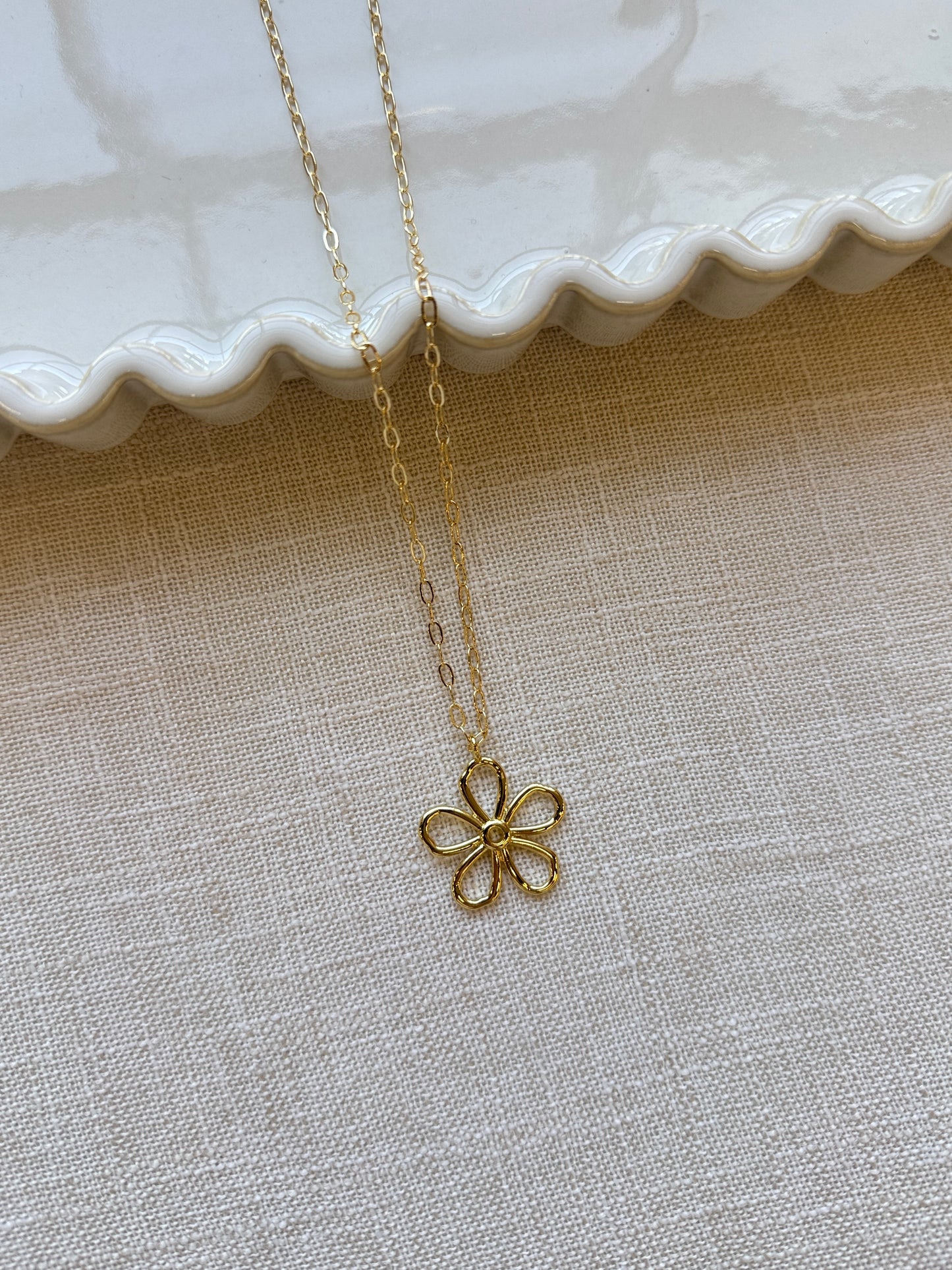 In bloom necklace