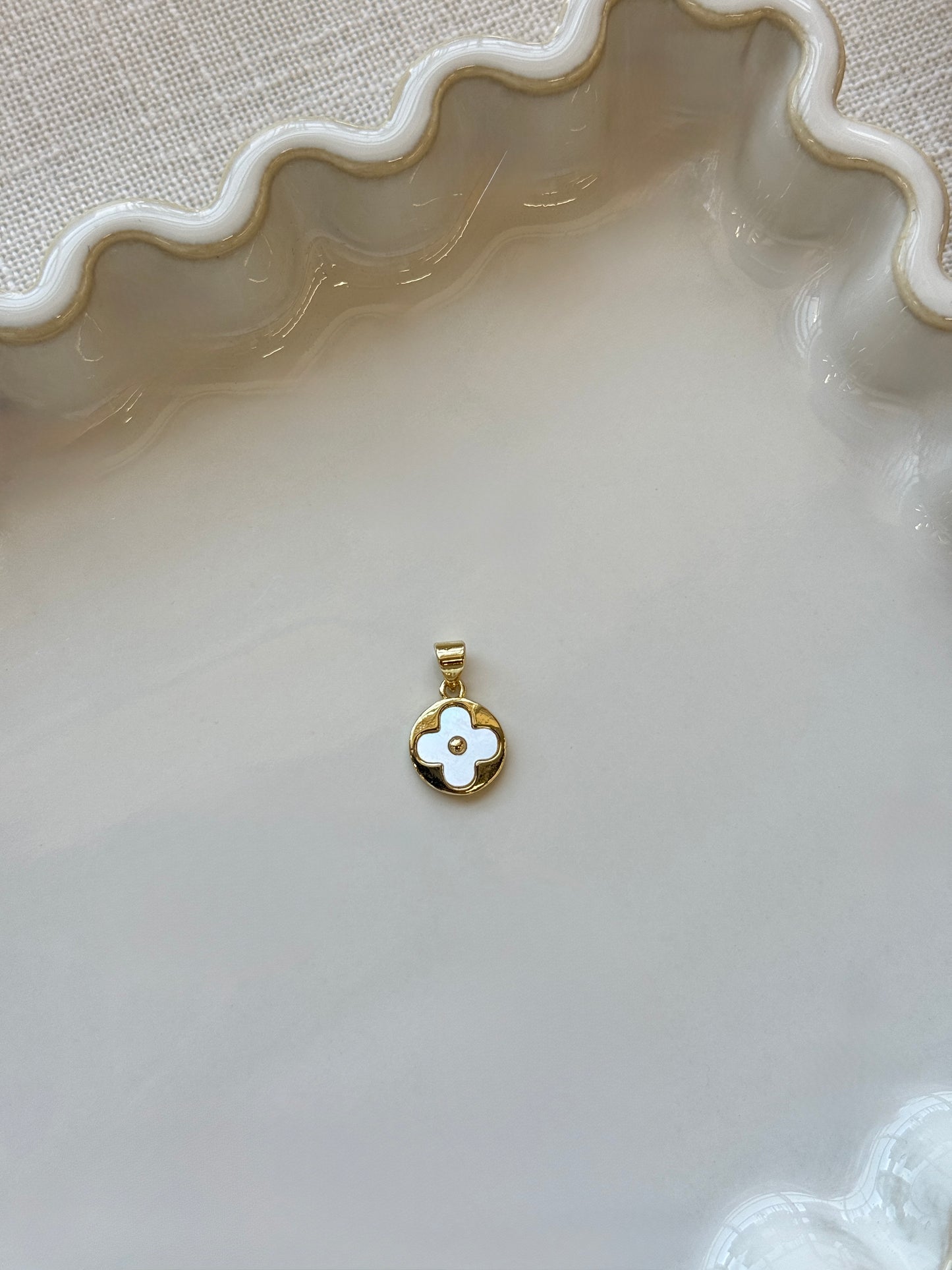 Individual charms & pendants