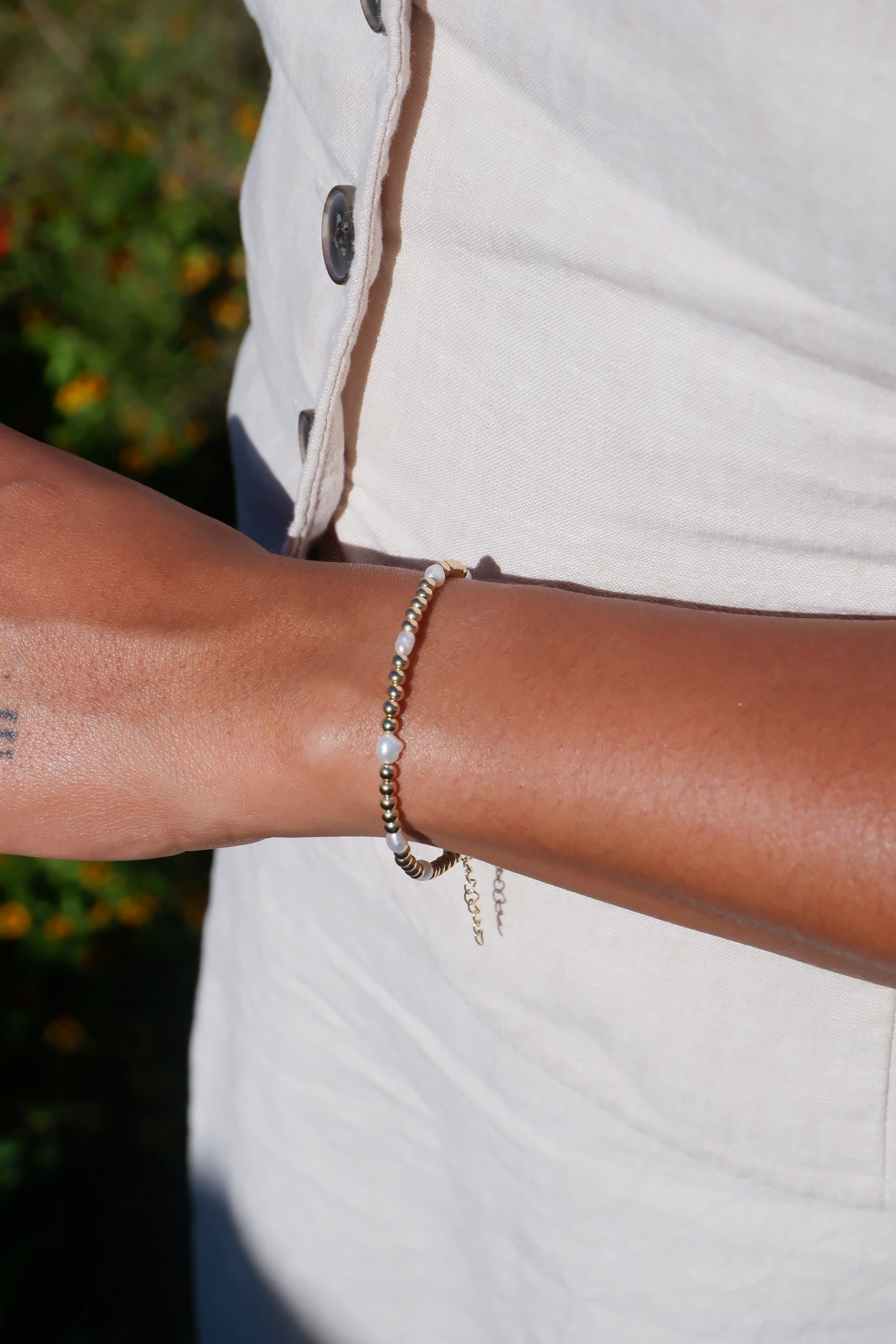 Amira pearl gold beaded bracelet