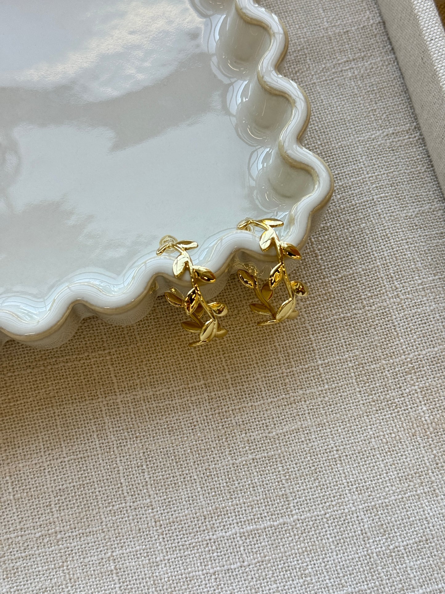 Camella Olive Leaf earrings