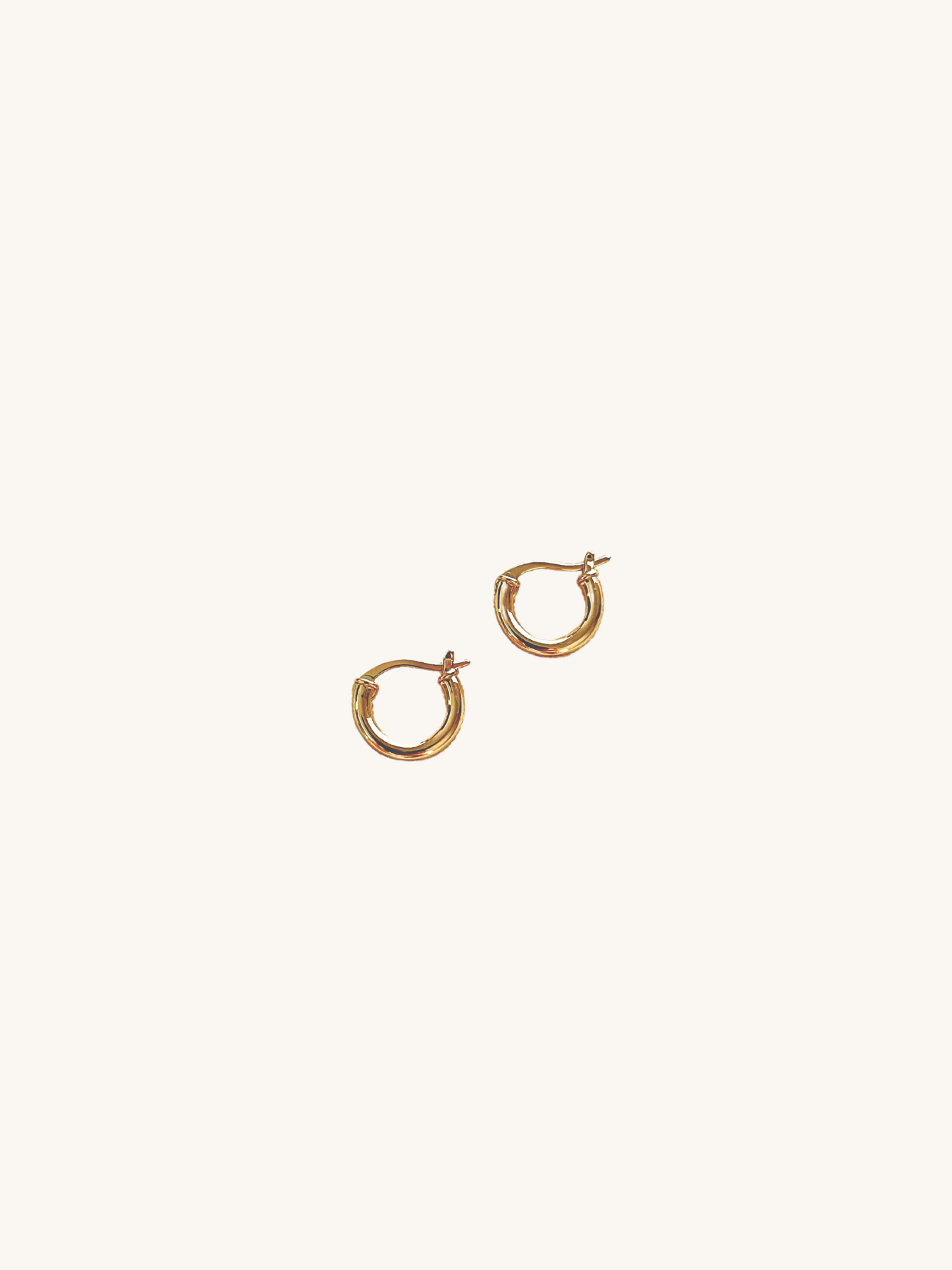 Mini Lola hoop earrings