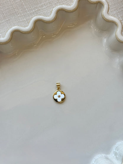 Individual charms & pendants