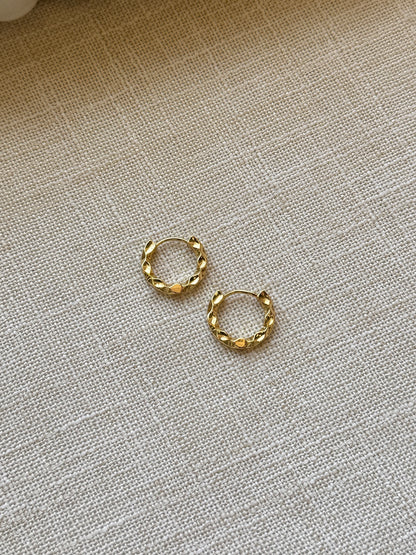 Guilia textured hoop earrings