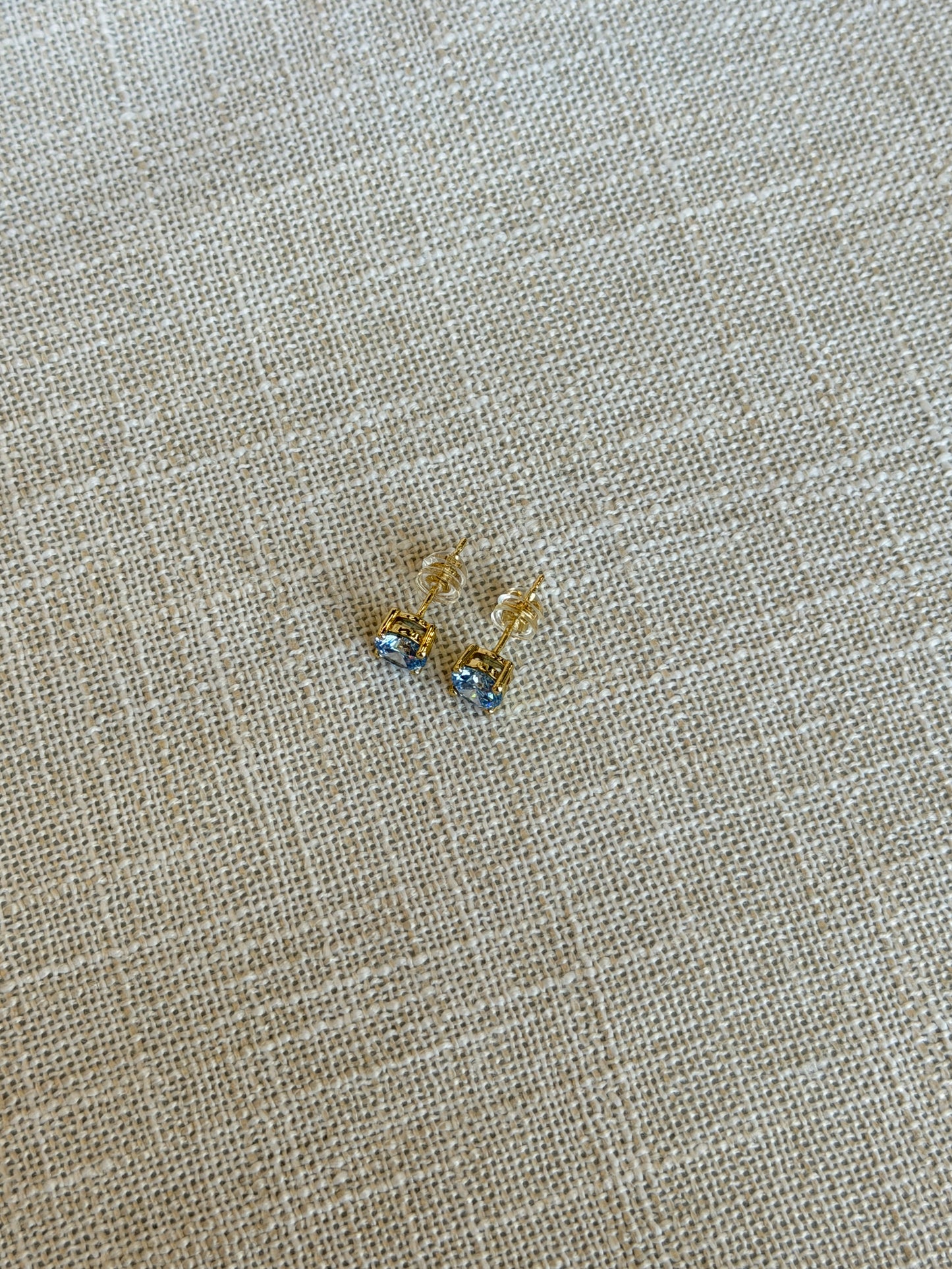 Radiance stud earrings