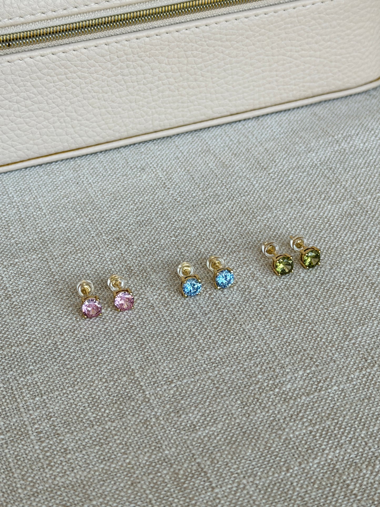 Radiance stud earrings