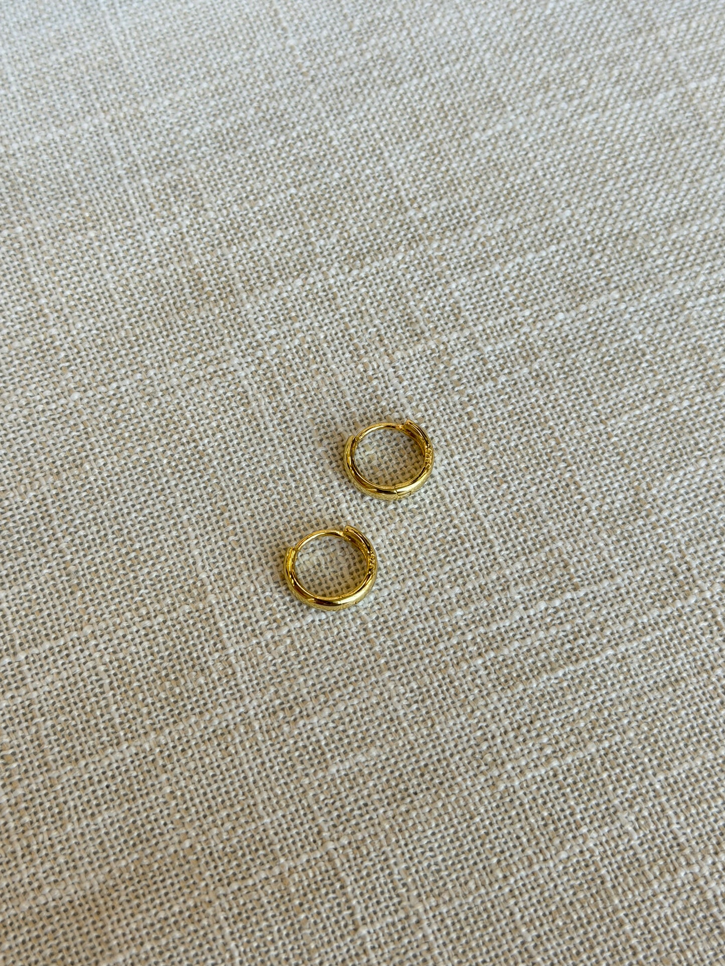 Petite Gold Hoop earrings (Gold/Silver)