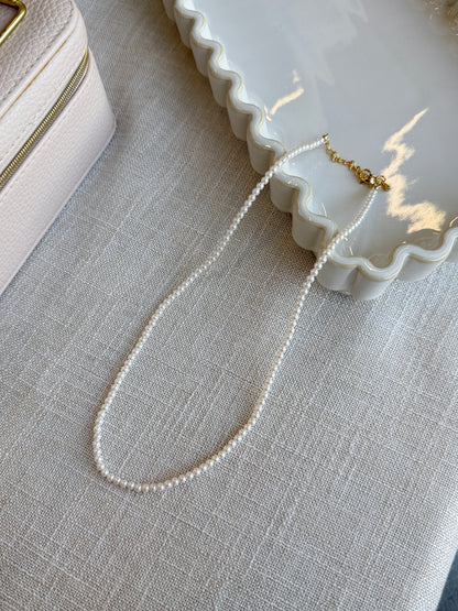 The Aurelia mini pearl necklace