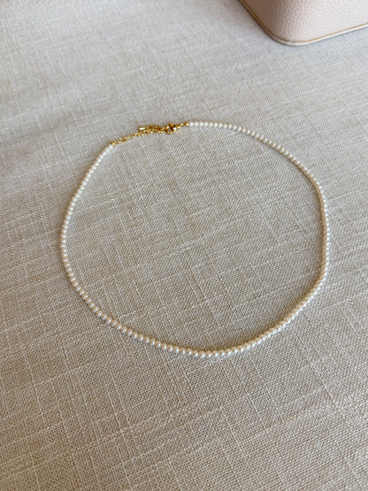 The Aurelia mini pearl necklace