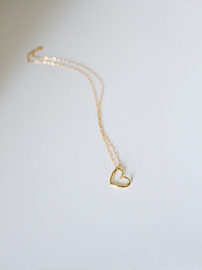 Aimee heart necklace