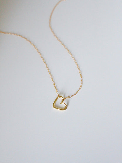Aimee heart necklace