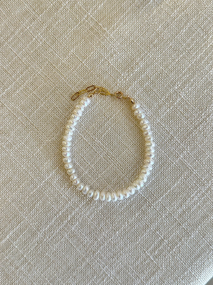 Sachi pearl bracelet