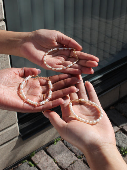 Katrina pearl bracelet