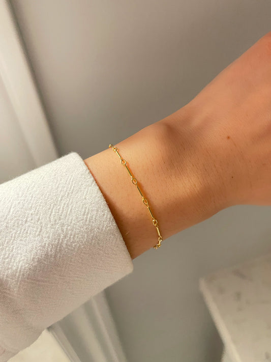 Gold-filled bar bracelet