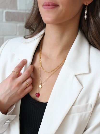 Dainty seashell necklace