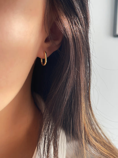 Mini square hoop earrings