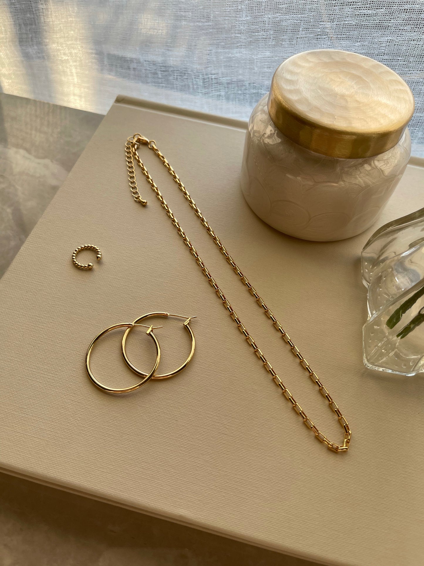 Dainty box chain necklace