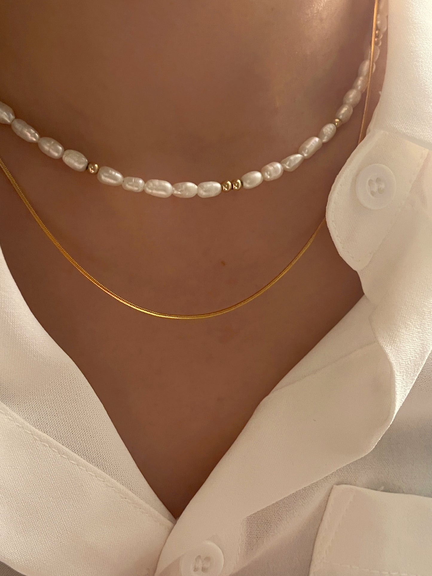 Felicia pearl necklace