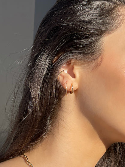Simple gold hoop earrings
