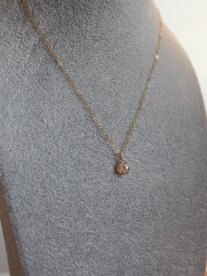 Dainty Louis necklace