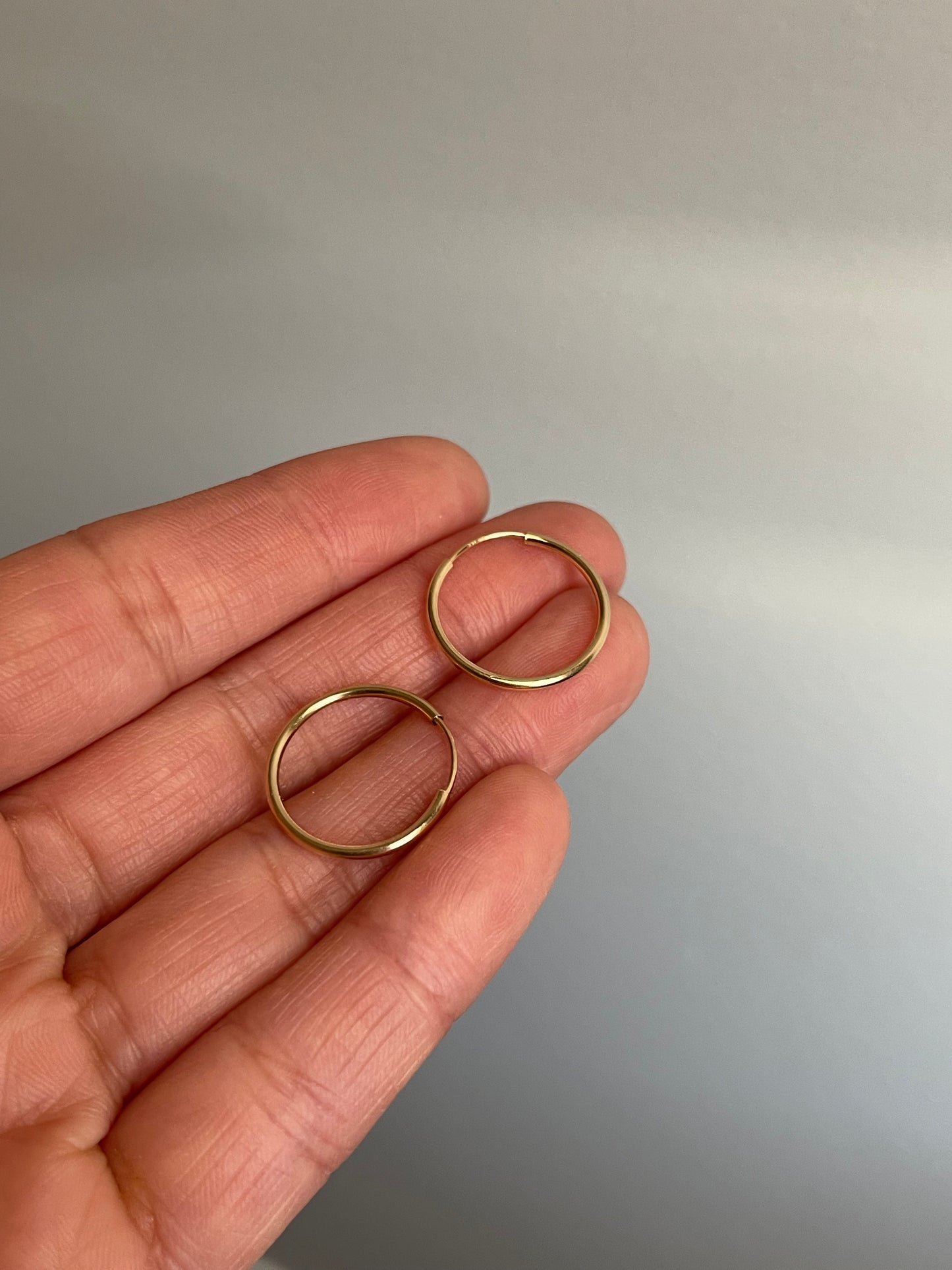 Lilian gold hoop earrings